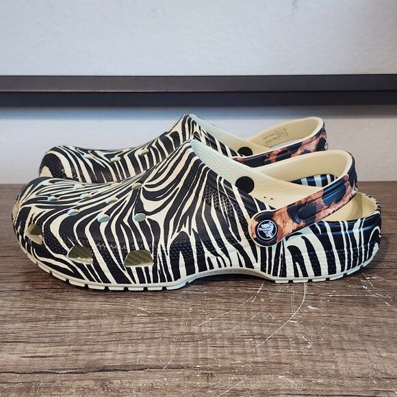 Crocs Animal Remix Clog Women's Slip-On Shoes Size 11 Multicolor - Picture 1 of 9